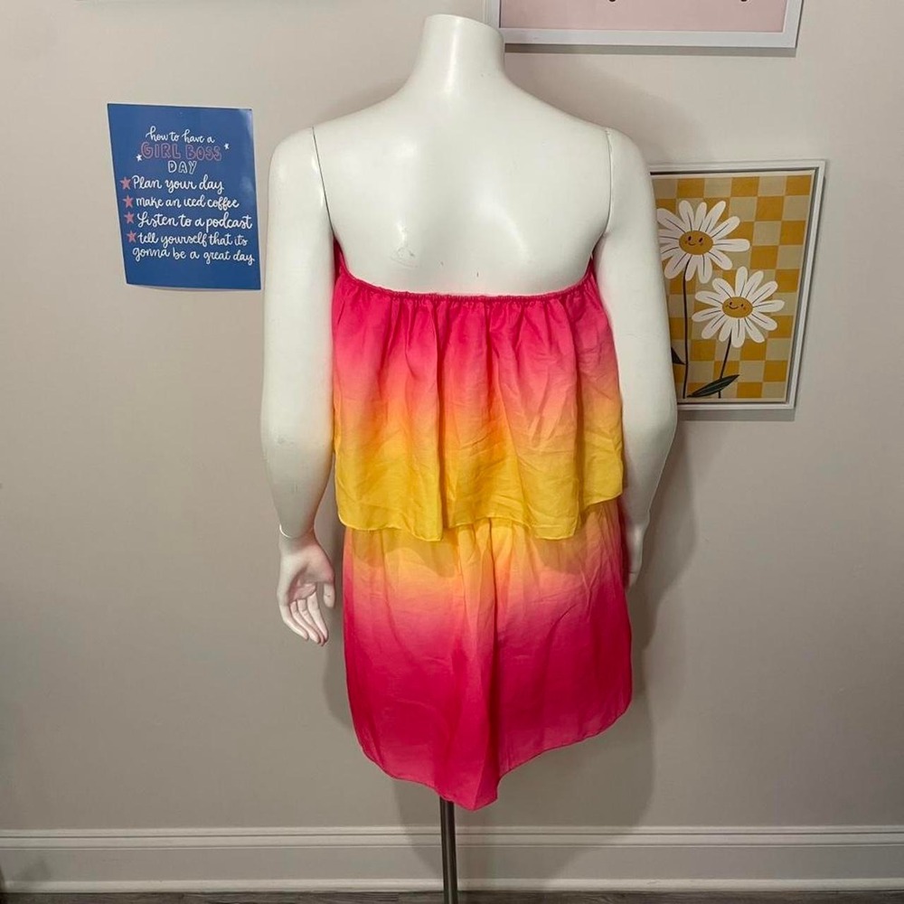 Ruffled Ombre Summer Strapless Dress - Picture 3 of 3